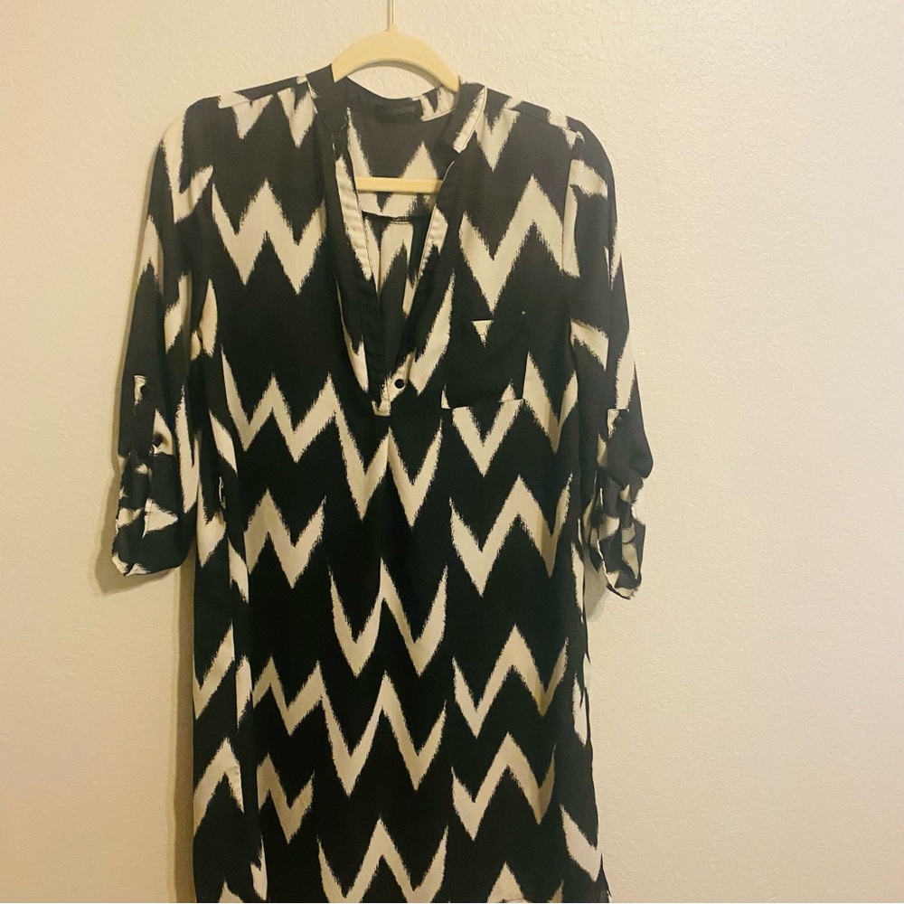 Mittoshop Black and White Zigzag Blouse